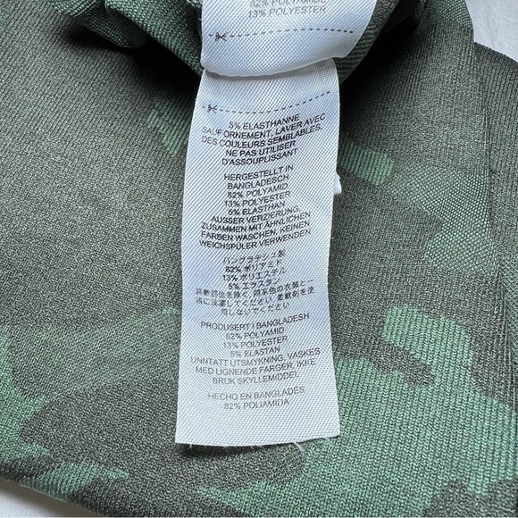 Gymshark Adapt Camp Savanna/Green Seamless Scrunched Butt Leggings Women’s M - Picture 5 of 6